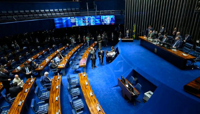  Senado aprova isenção de IR para quem ganha até dois salários-mínimos 